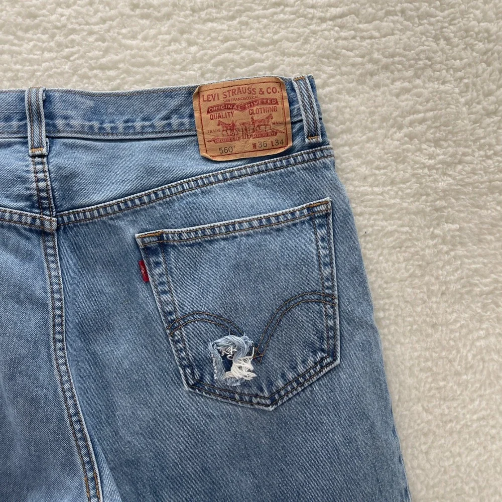 VTG Levis 560 Jeans Mens 36x34 Blue Comfort Loose Tapered Denim Y2K Grunge Baggy